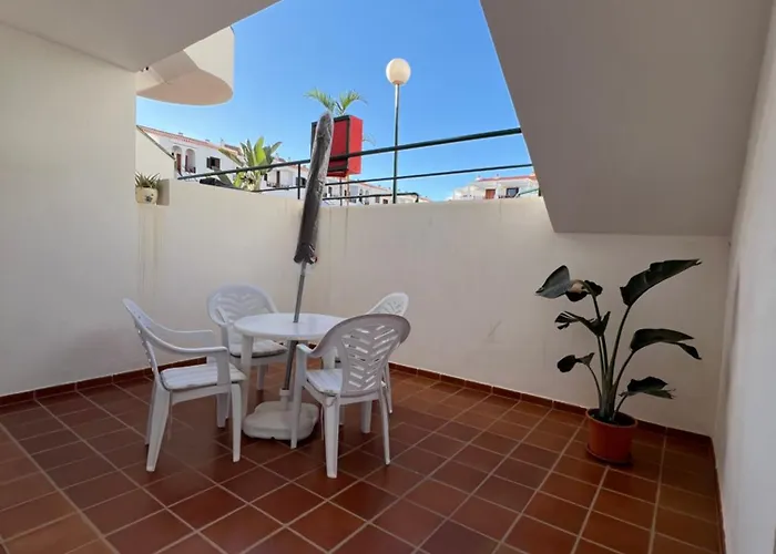 Victoria Apartament Arona (Tenerife)