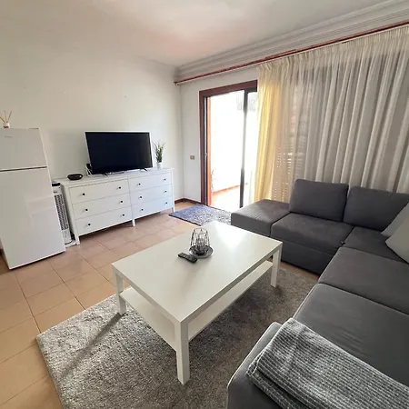 Victoria Apartment *