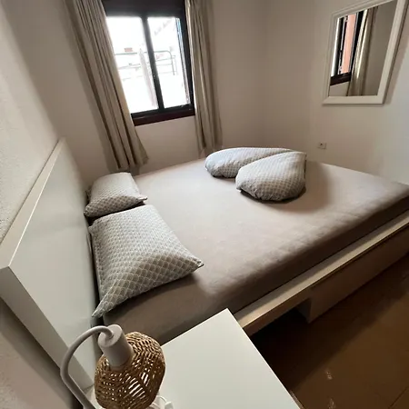 Victoria Apartment